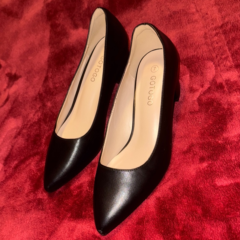 Chic Black Heels by